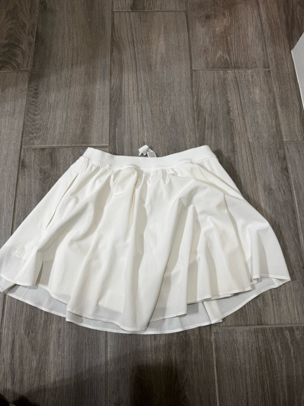lululemon athletica White tennis Skirt with shorts attached